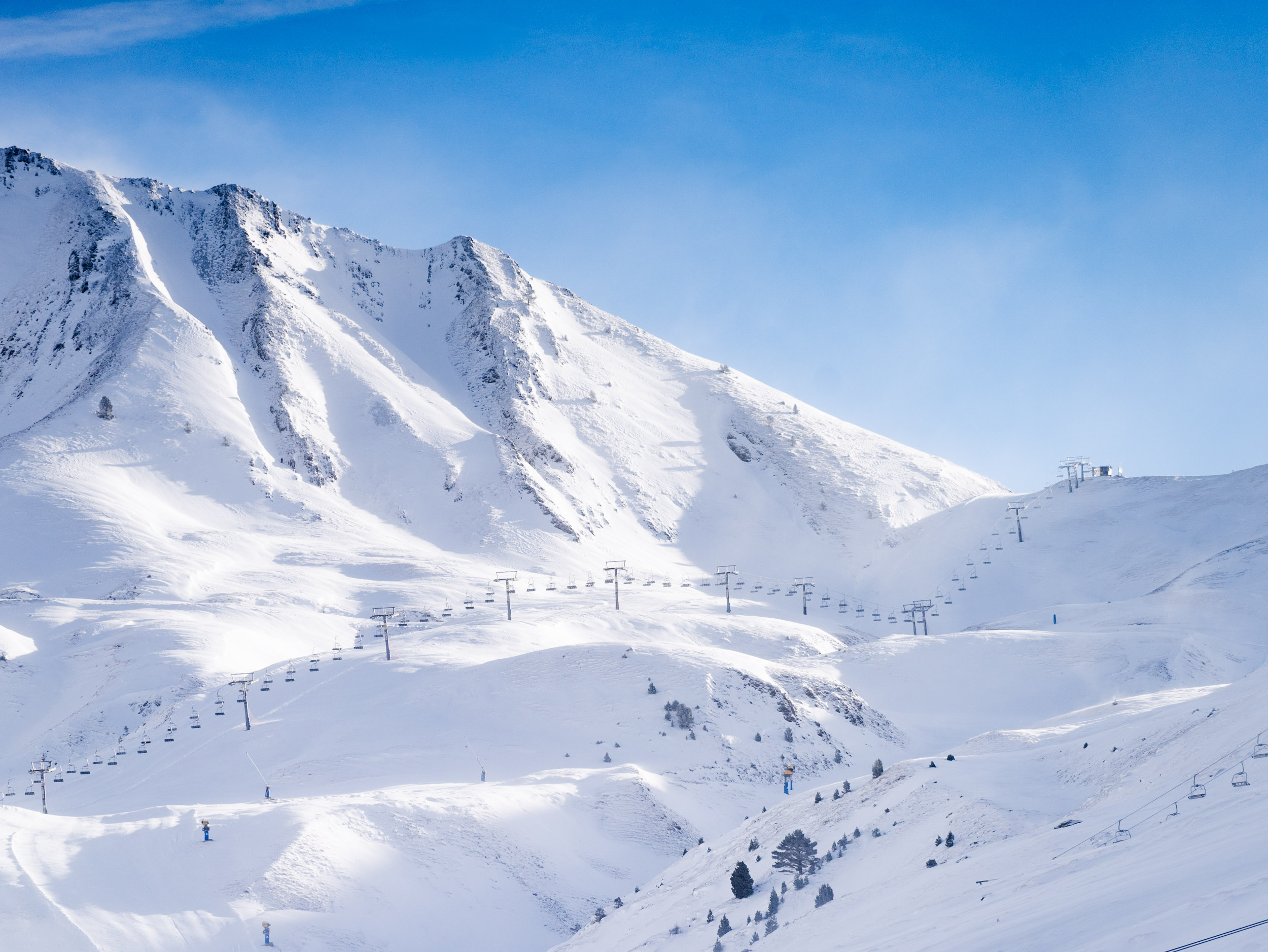 13 de diciembre : arranca la temporada en Astún-Candanchú